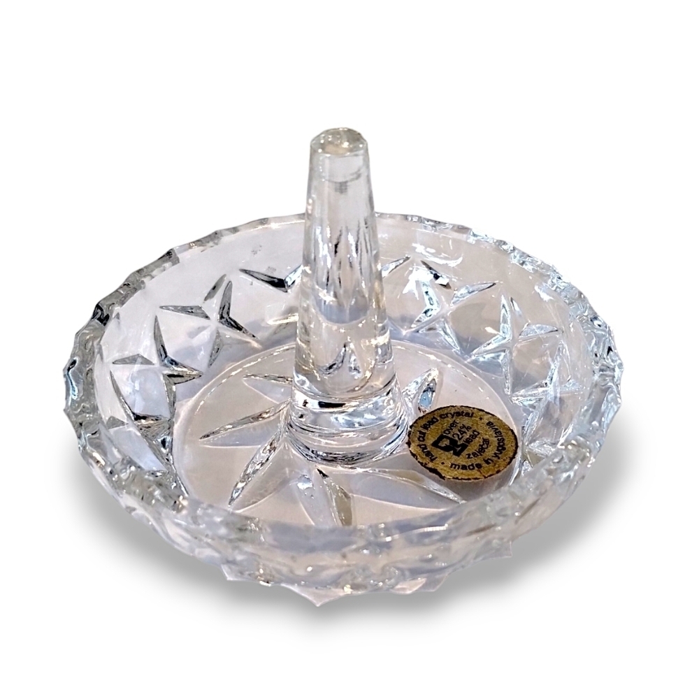 1970s Yugoslavia Zajecar 24% Lead Crystal Ring Holder 